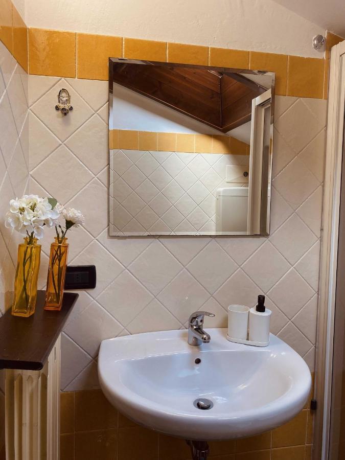 Antico Borgo Apartment Desenzano del Garda Exterior foto