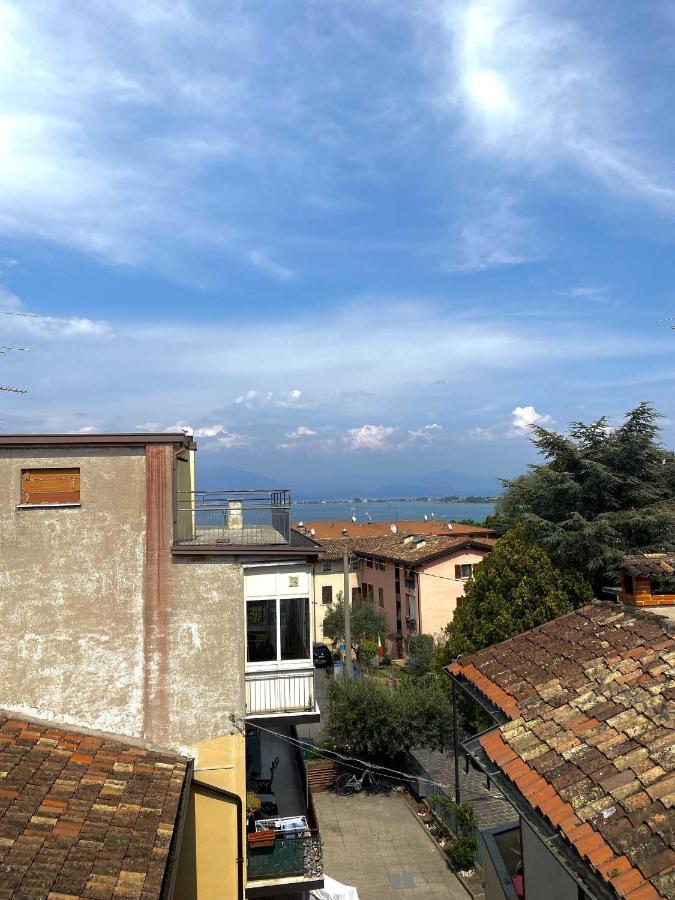 Antico Borgo Apartment Desenzano del Garda Exterior foto